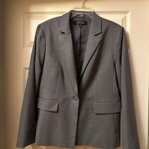 Kasper || Women's Gray & Faint Pink Blazer & Flamingo Pink Tee || Size 16